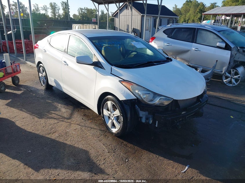 2013 HYUNDAI ELANTRA GLS - 5NPDH4AE5DH451137