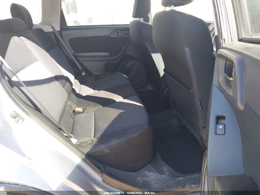 2016 SUBARU FORESTER 2.5I PREMIUM JF2SJADC4GH460968