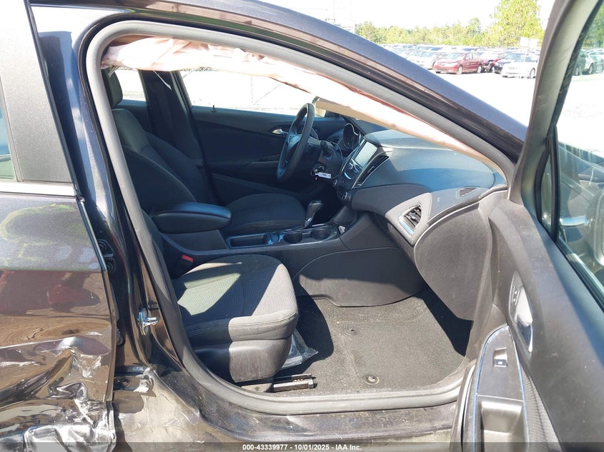 2017 CHEVROLET CRUZE LT AUTO - 1G1BE5SM3H7130700