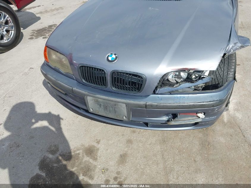 1999 BMW 328I VIN: WBAAM533XXEJ40062 Lot: 43340053