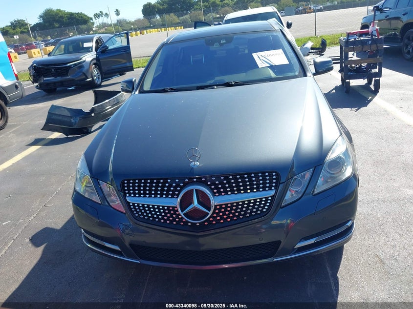 2013 MERCEDES-BENZ E 350 - WDDHF5KB4DA711638