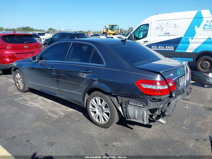 2013 MERCEDES-BENZ E 350 - WDDHF5KB4DA711638