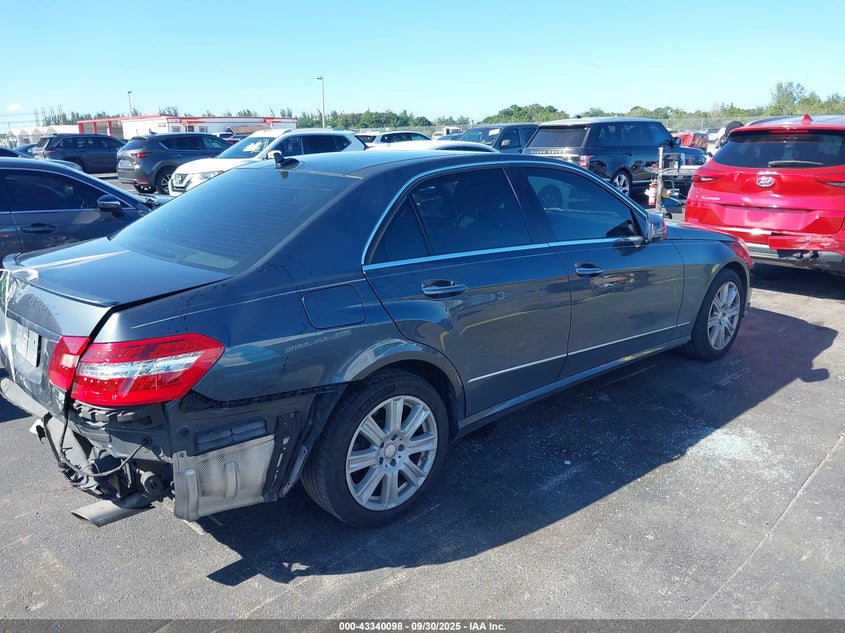 2013 MERCEDES-BENZ E 350 - WDDHF5KB4DA711638