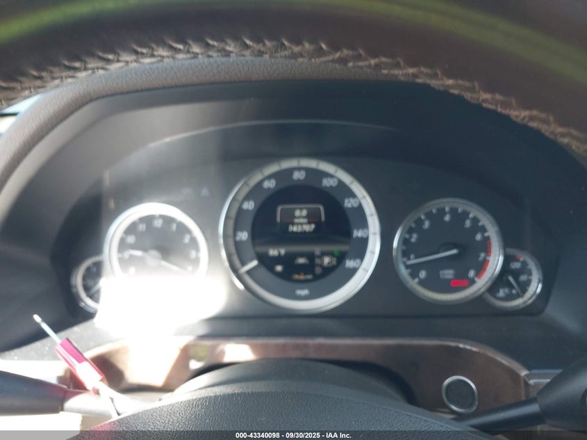 2013 MERCEDES-BENZ E 350 - WDDHF5KB4DA711638