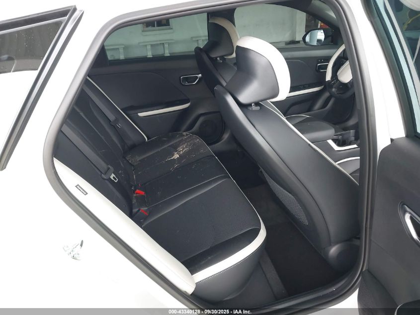 2025 Kia K4 Gt-Line VIN: 3KPFW4DEXSE170771 Lot: 43340128