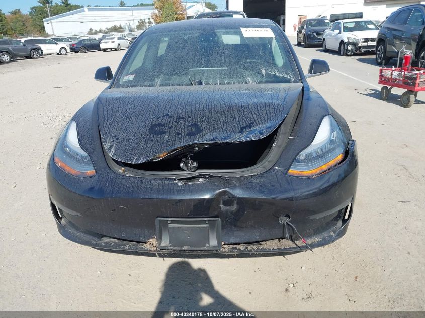 2018 Tesla Model 3 Long Range/Performance VIN: 5YJ3E1EB3JF099124 Lot: 43340178