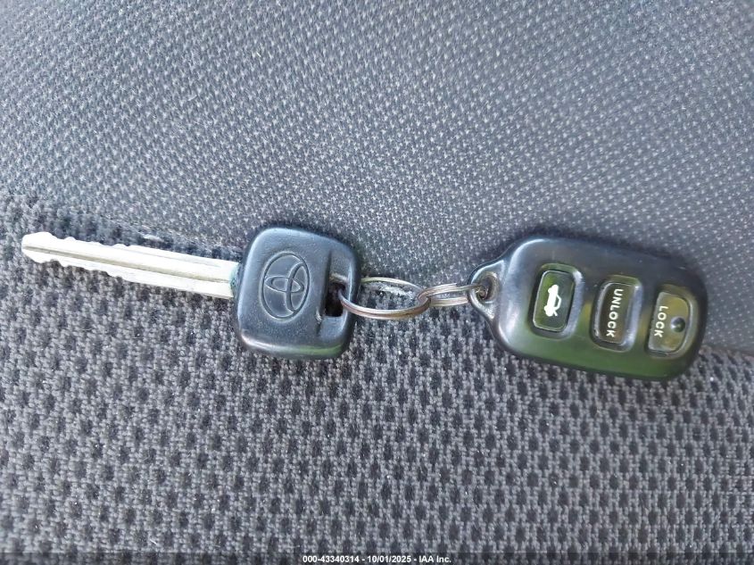 2002 Toyota Camry Se VIN: 4T1BE32K32U047878 Lot: 43340314