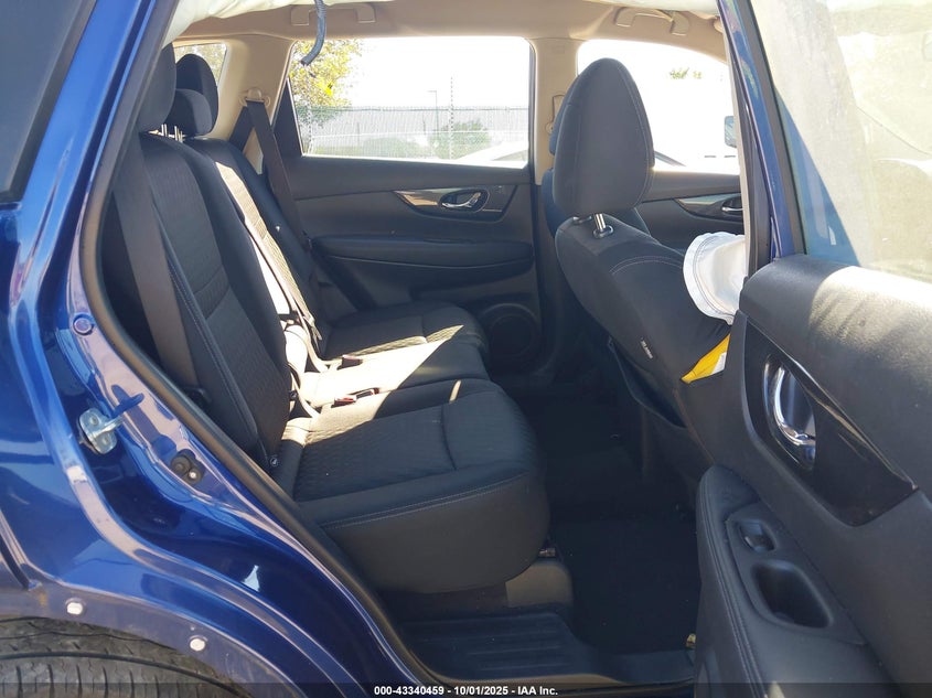 2018 NISSAN ROGUE S KNMAT2MV0JP551003