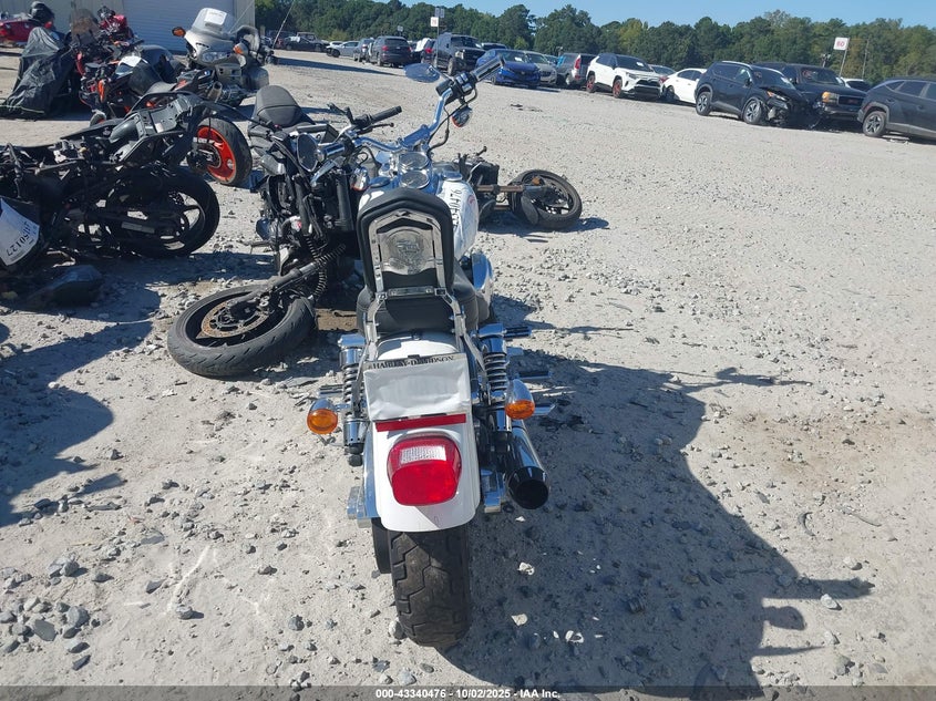 2005 Harley-Davidson Fxdl VIN: 1HD1GDV145K327097 Lot: 43340476