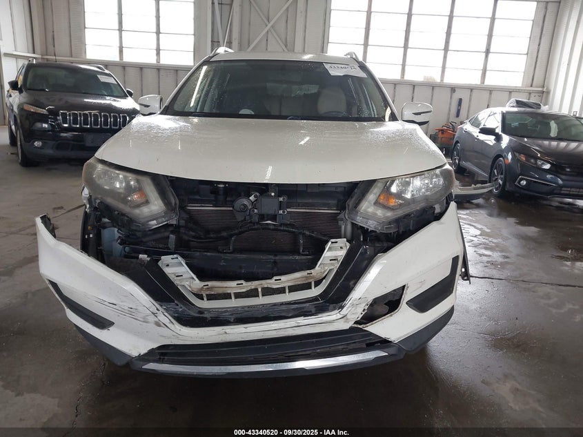 2018 NISSAN ROGUE SV - KNMAT2MV9JP598837