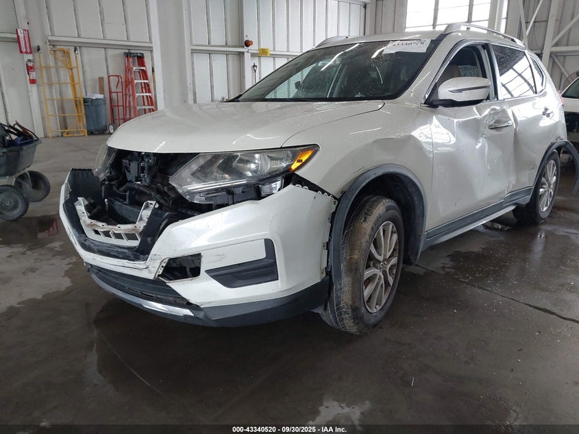 2018 NISSAN ROGUE SV - KNMAT2MV9JP598837