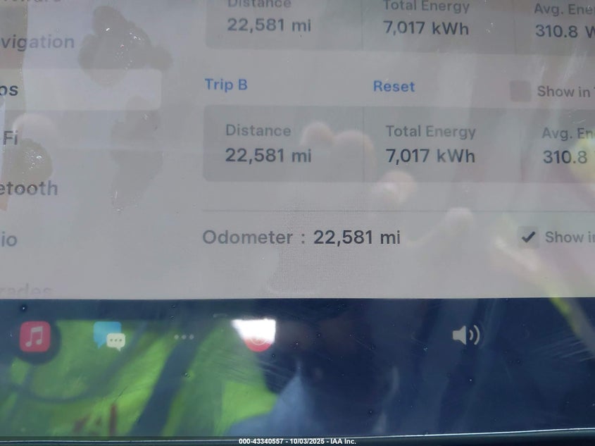 2025 Tesla Model Y Long Range Dual Motor All-Wheel Drive VIN: 7SAYGAEE1SF221655 Lot: 43340557