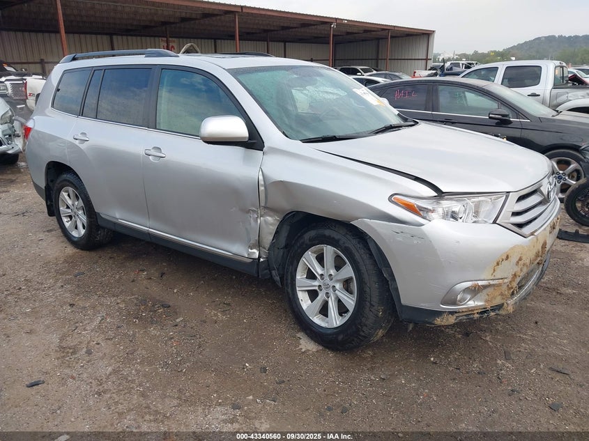 TOYOTA HIGHLANDER SE V6