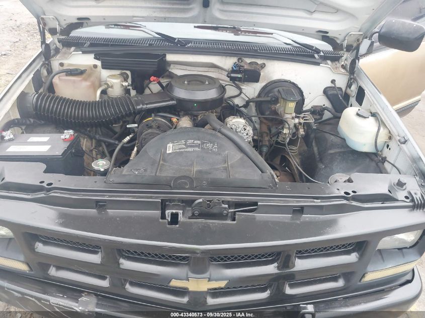 1993 Chevrolet Gmt-400 C1500 VIN: 1GCEC14Z8PE130326 Lot: 43340573