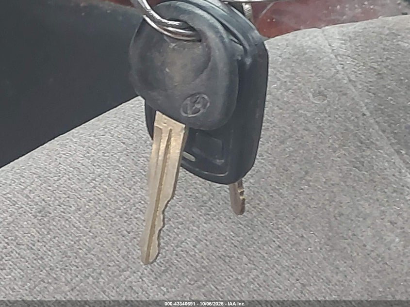 2004 Hyundai Sonata Gls/Lx VIN: KMHWF35H14A014140 Lot: 43340691