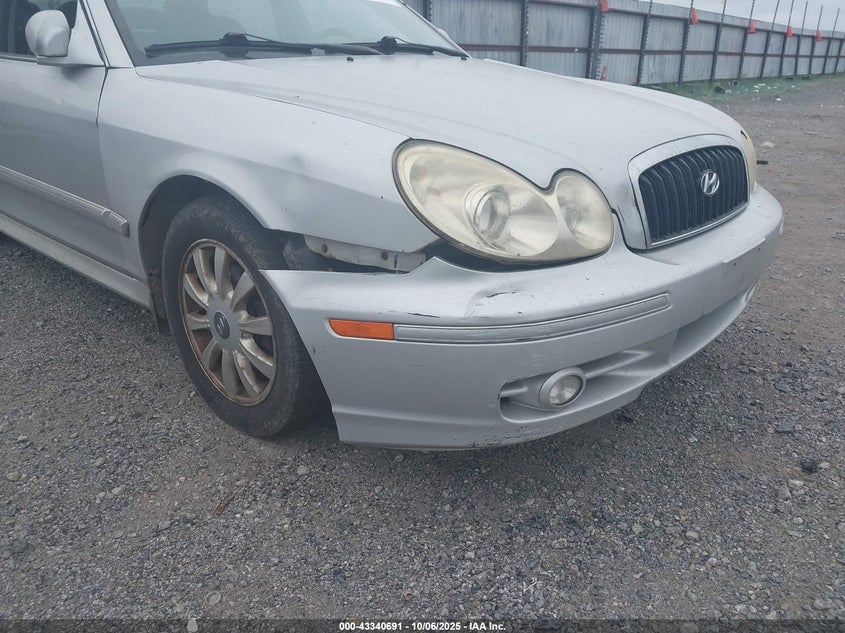 2004 Hyundai Sonata Gls/Lx VIN: KMHWF35H14A014140 Lot: 43340691