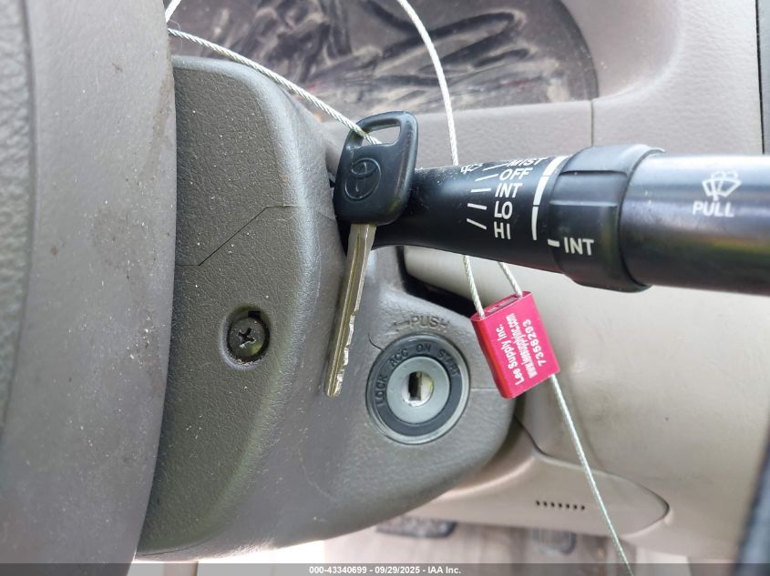 2005 Toyota Camry Le VIN: 4T1BE32K35U100261 Lot: 43340699