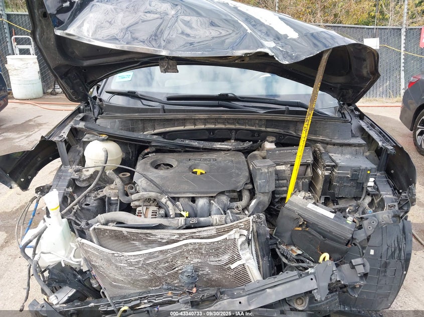 2016 HYUNDAI TUCSON SE - KM8J33A40GU139879