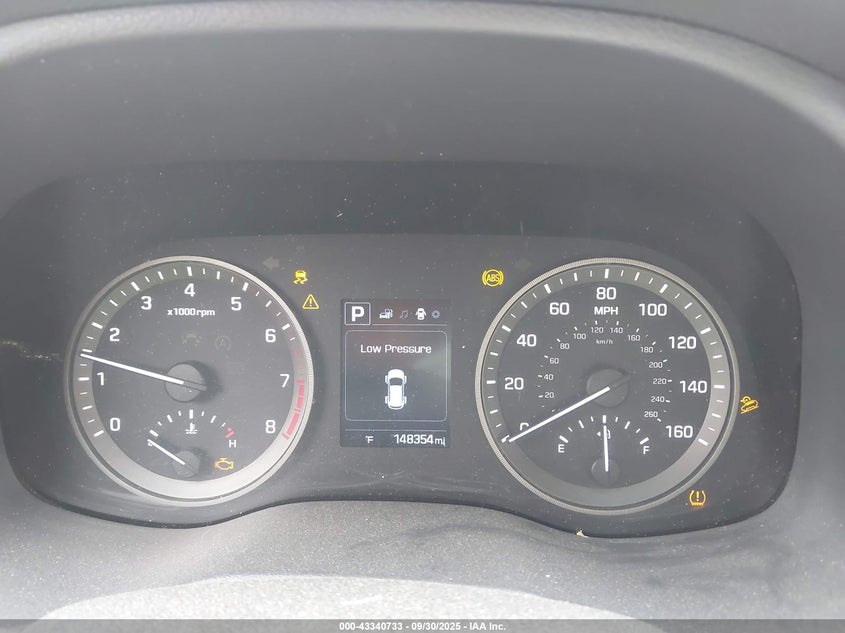 2016 HYUNDAI TUCSON SE - KM8J33A40GU139879