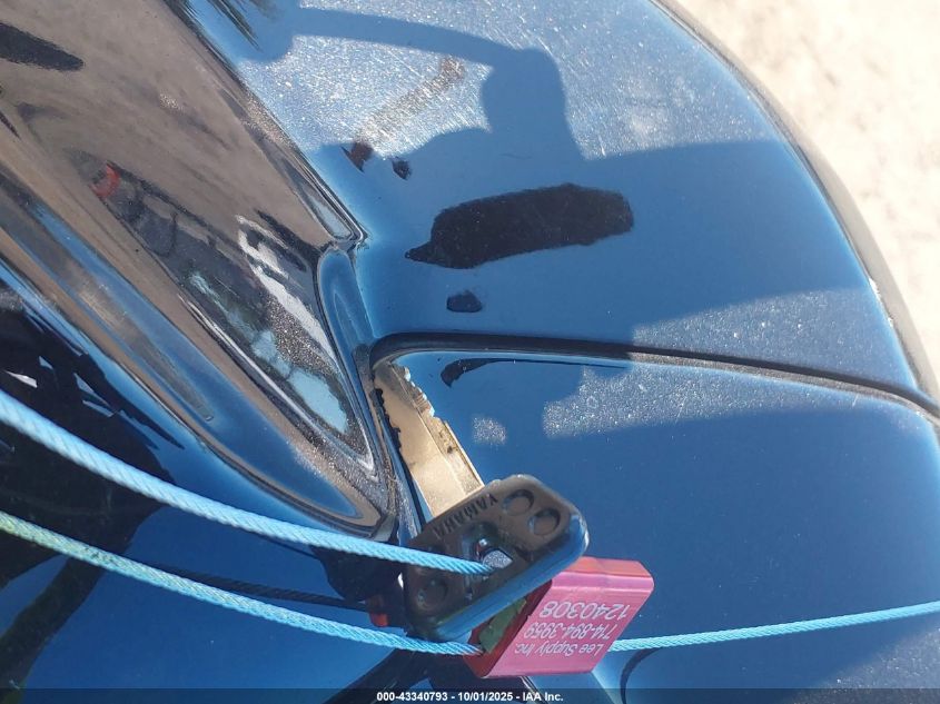 2011 Yamaha Fz8 N VIN: JYARN27E6BA001135 Lot: 43340793