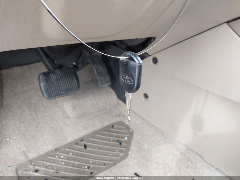 2005 Ford Escape Xlt VIN: 1FMYU93155KD39053 Lot: 43340806