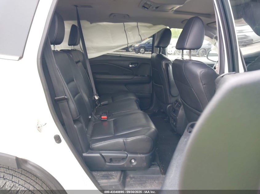 2017 HONDA PILOT TOURING - 5FNYF6H91HB023453