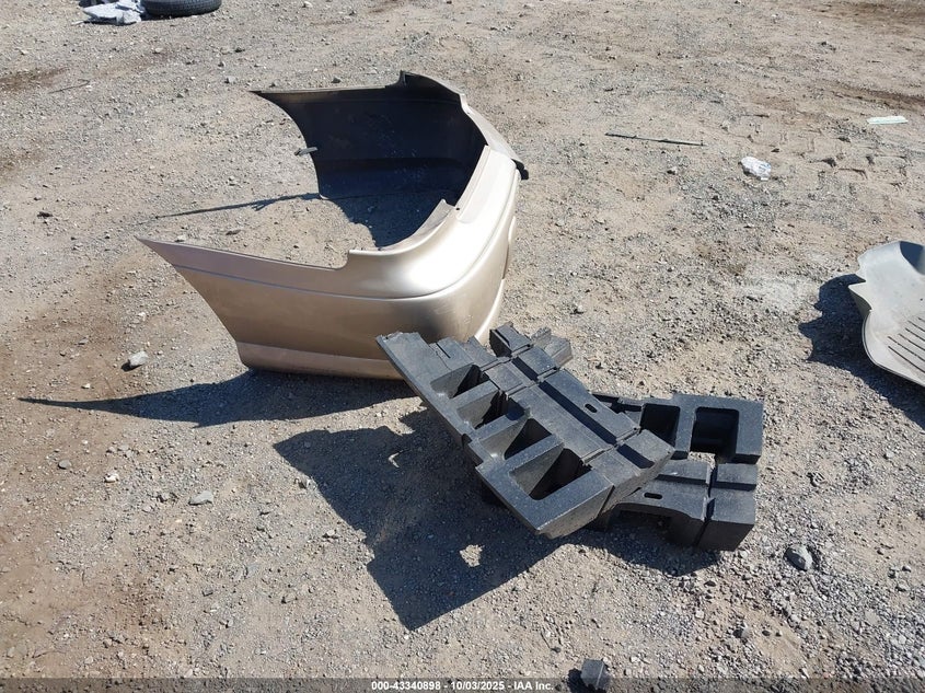 2003 Chevrolet Malibu VIN: 1G1ND52J33M627388 Lot: 43340898