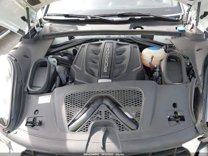 2016 Porsche Macan S VIN: WP1AB2A54GLB50205 Lot: 43340902