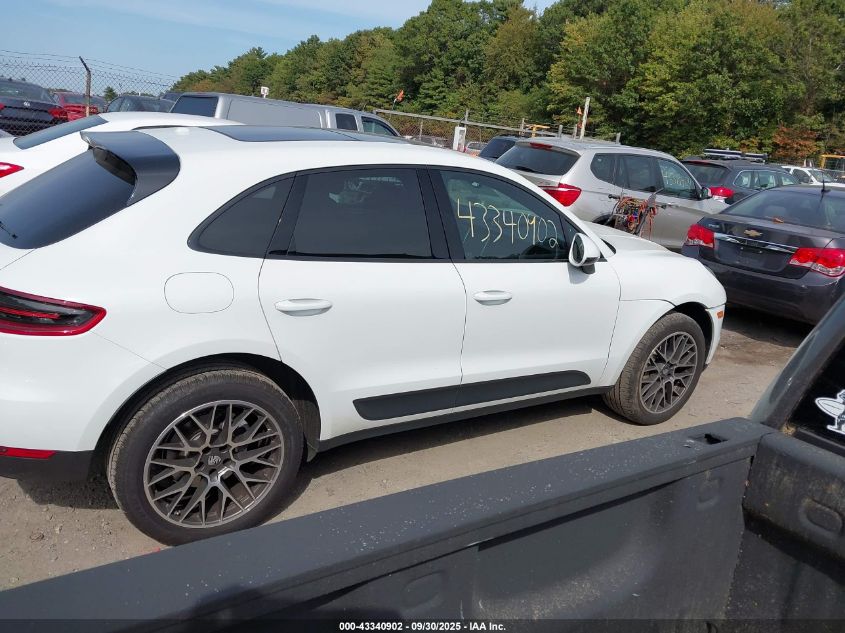 2016 Porsche Macan S VIN: WP1AB2A54GLB50205 Lot: 43340902
