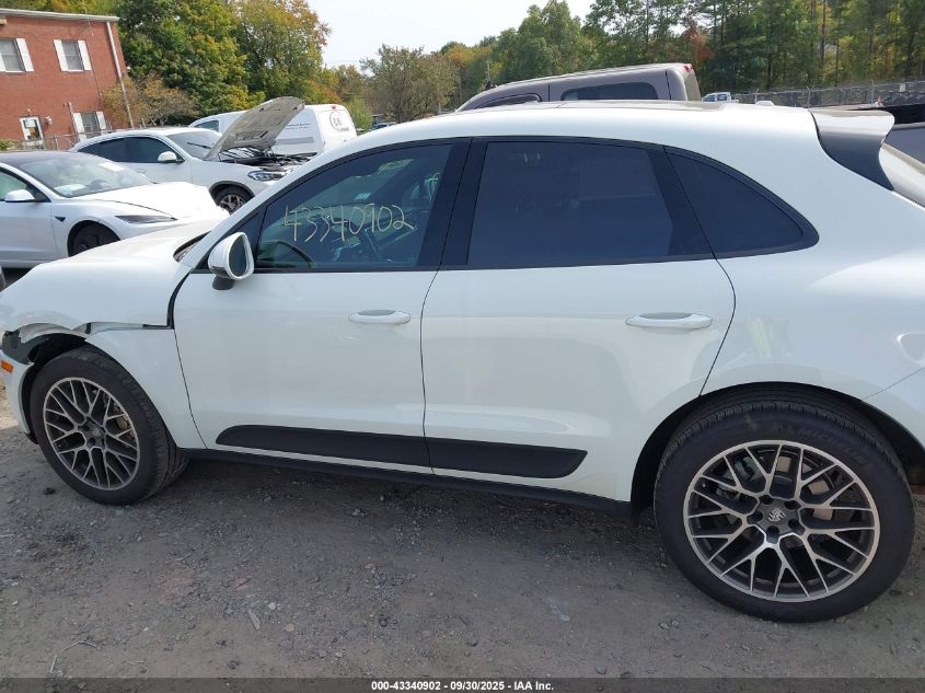 2016 Porsche Macan S VIN: WP1AB2A54GLB50205 Lot: 43340902