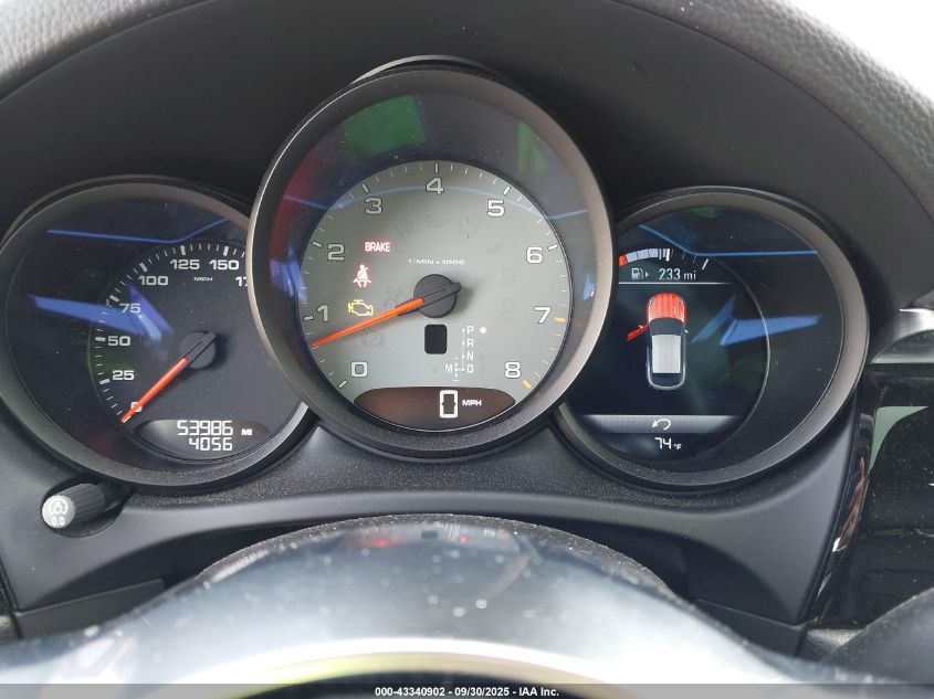 2016 Porsche Macan S VIN: WP1AB2A54GLB50205 Lot: 43340902