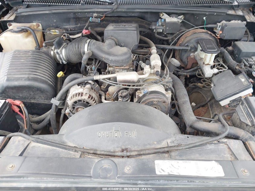 1997 Chevrolet Tahoe VIN: 3GNEK18R8VG101807 Lot: 43340913