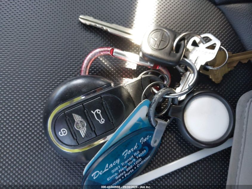 2016 Mini Hardtop Cooper VIN: WMWXP5C5XGT740160 Lot: 43340956