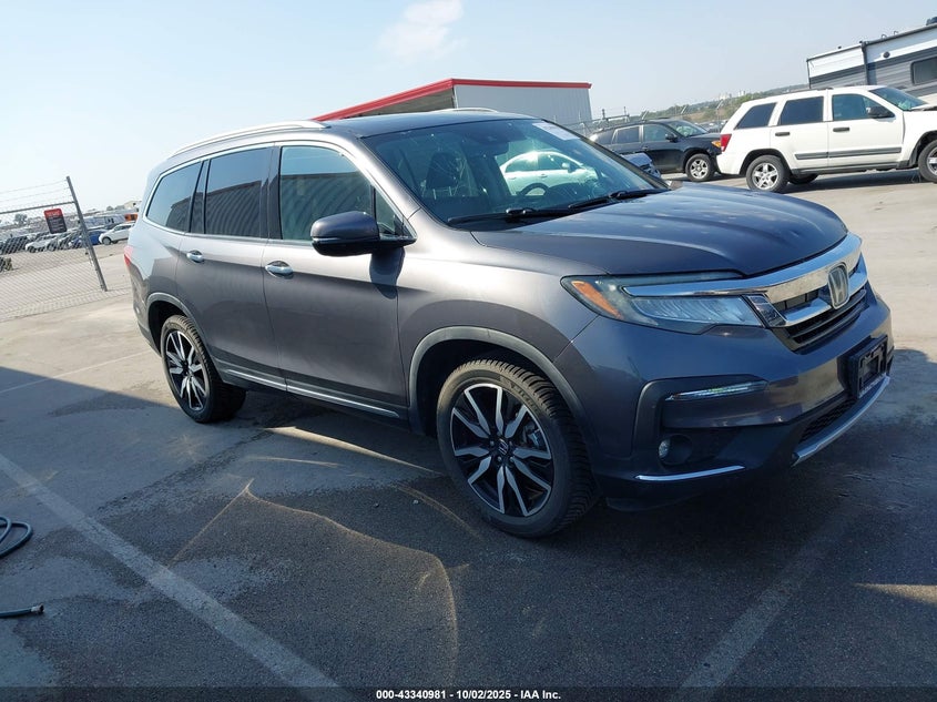 2019 HONDA PILOT TOURING - 5FNYF6H64KB003422