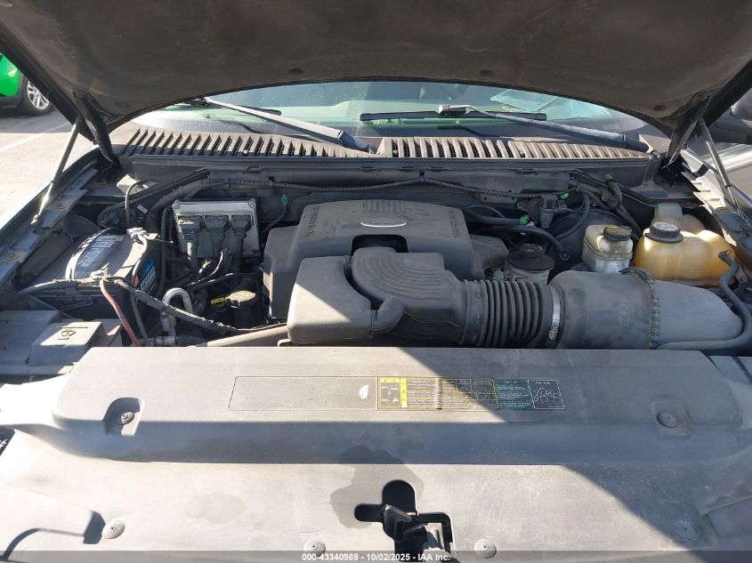 2004 Ford Expedition Nbx/Xlt VIN: 1FMPU16L34LB58858 Lot: 43340989