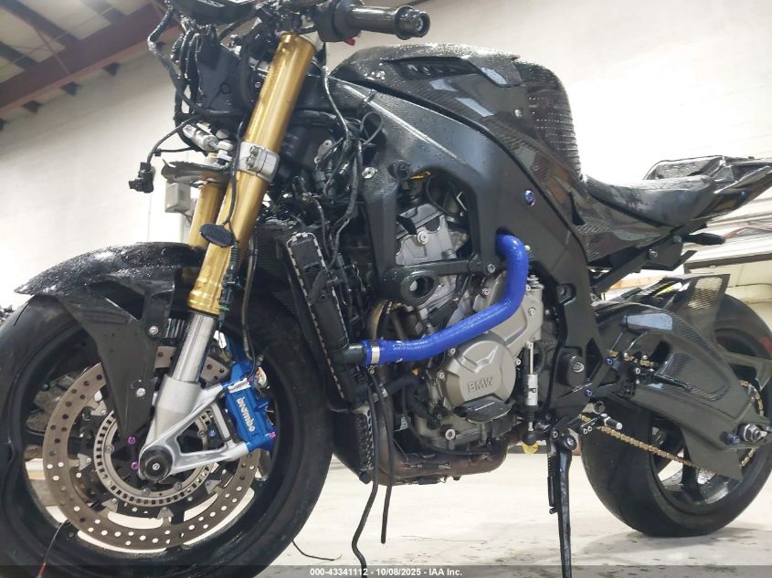 2016 BMW S 1000 Rr VIN: WB10D2100GZ353985 Lot: 43341112