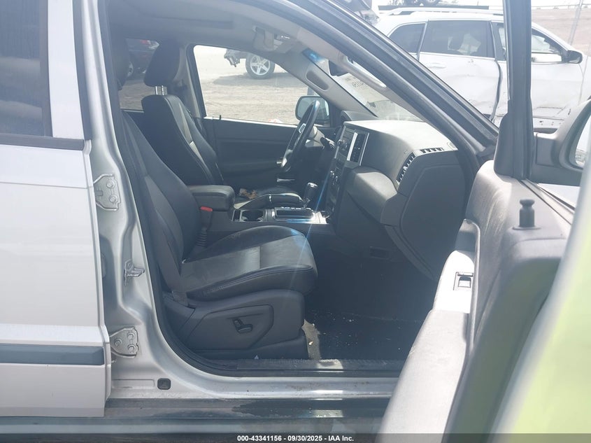 1J8GR48KX9C520745 2009 JEEP GRAND CHEROKEE photo no. 5