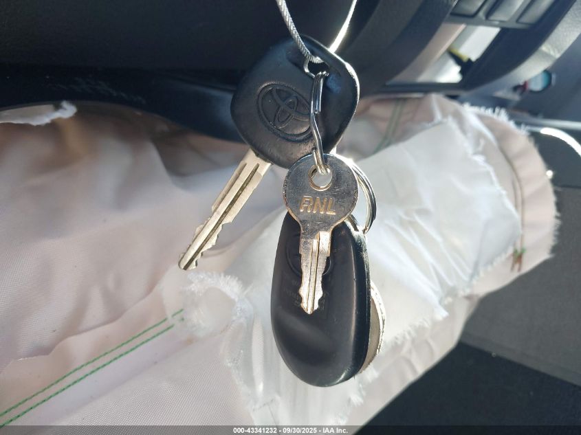 2016 Toyota Tundra Sr5 5.7L V8 VIN: 5TFDW5F19GX552210 Lot: 43341232