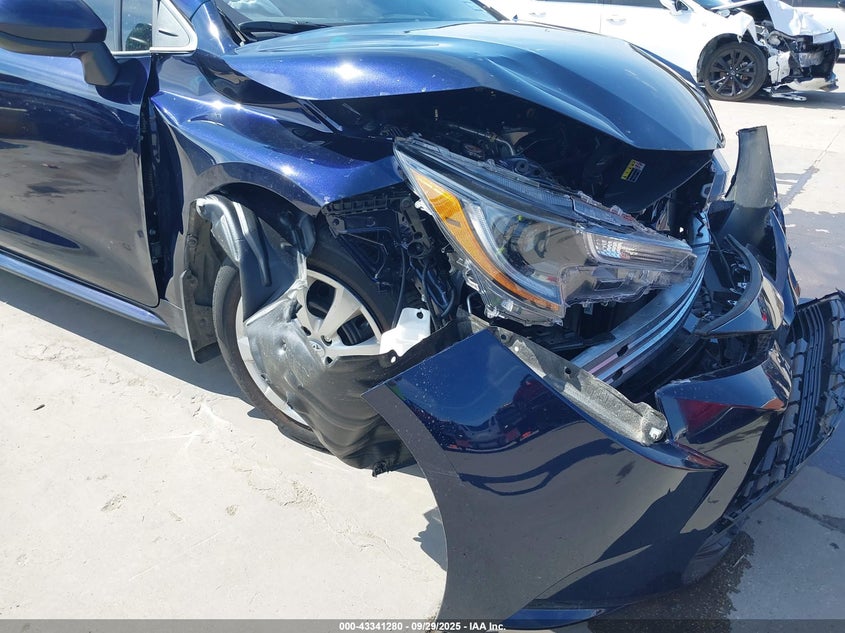 2025 TOYOTA COROLLA LE - 5YFB4MDE1SP329471