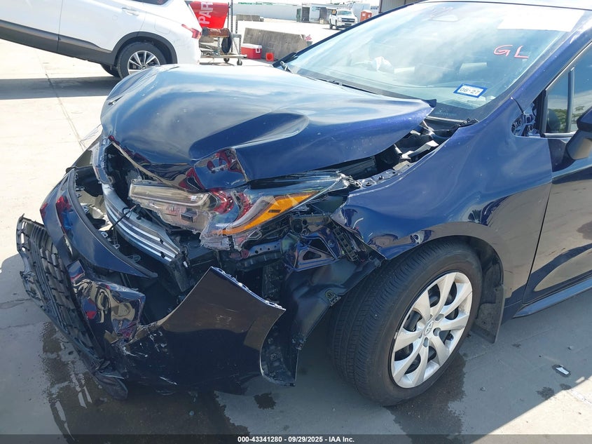 2025 TOYOTA COROLLA LE - 5YFB4MDE1SP329471