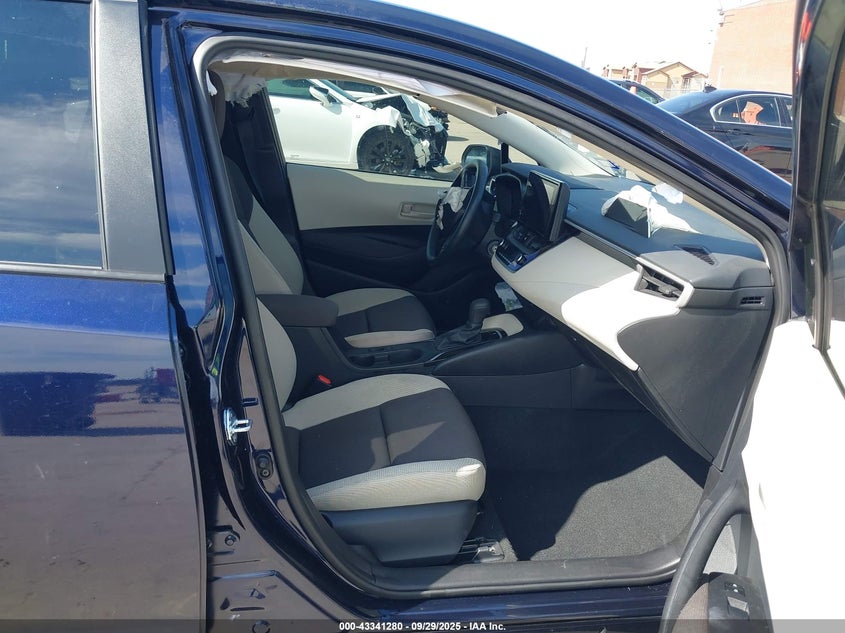 2025 TOYOTA COROLLA LE - 5YFB4MDE1SP329471