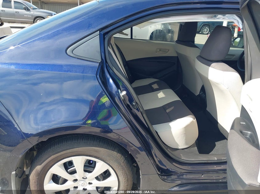 2025 TOYOTA COROLLA LE - 5YFB4MDE1SP329471