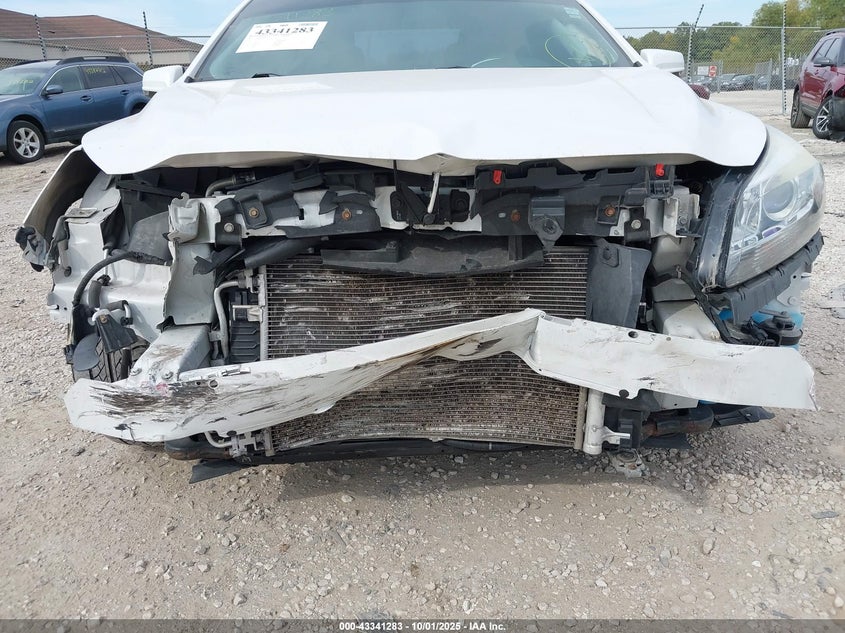 2015 CHEVROLET MALIBU 1LT 1G11C5SL8FF192816