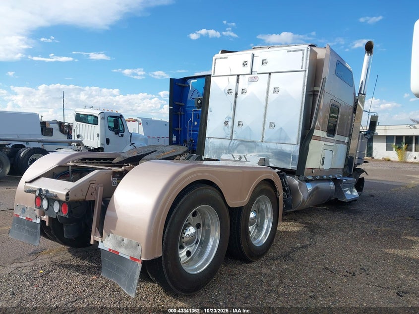 2021 KENWORTH W900 auction photo 4