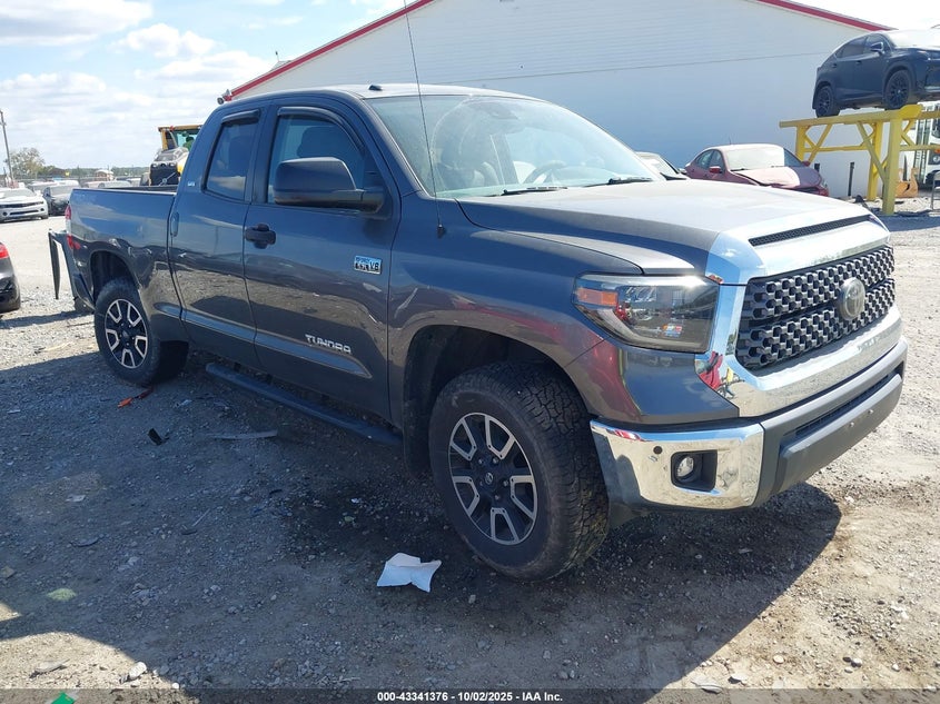 TOYOTA TUNDRA SR5 5.7L V8