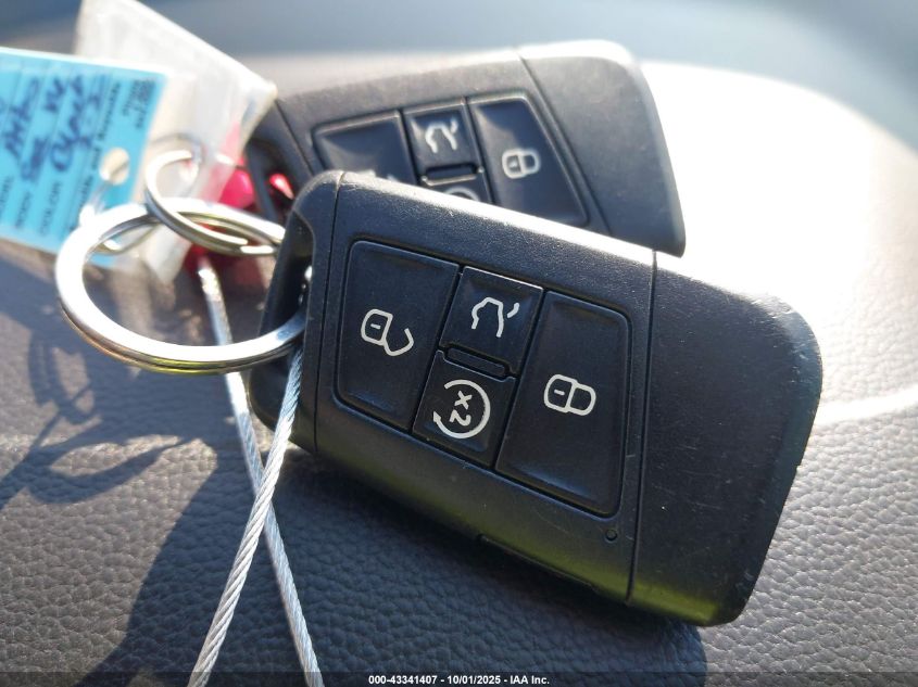 2018 Volkswagen Atlas 3.6L V6 Sel VIN: 1V2ER2CA8JC527164 Lot: 43341407