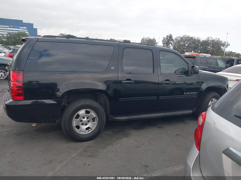 2013 CHEVROLET SUBURBAN 1500 LT - 1GNSCJE07DR101964