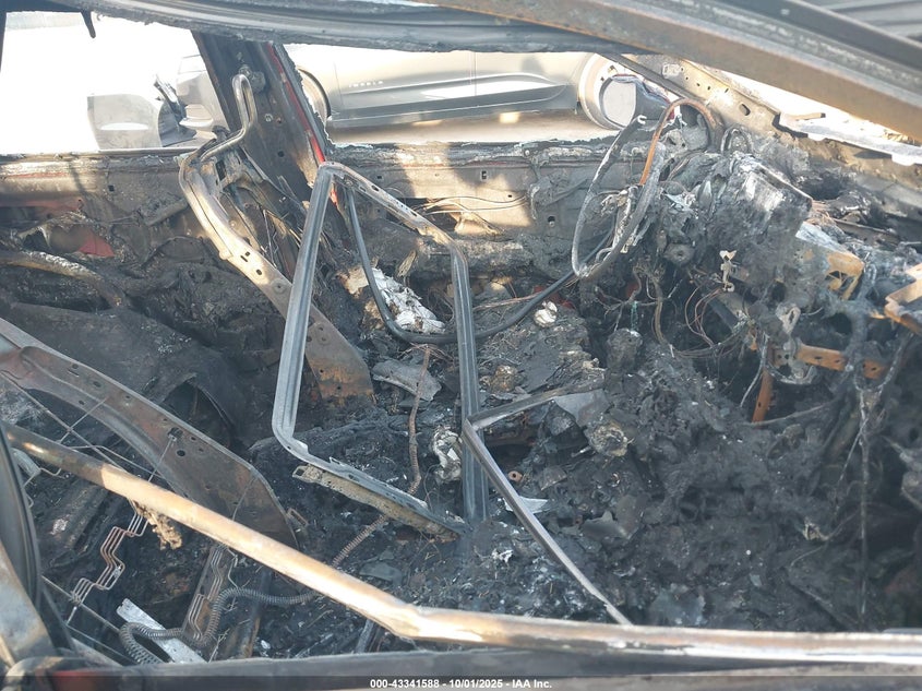 2021 TOYOTA CAMRY SE - 4T1G11AK5MU428643