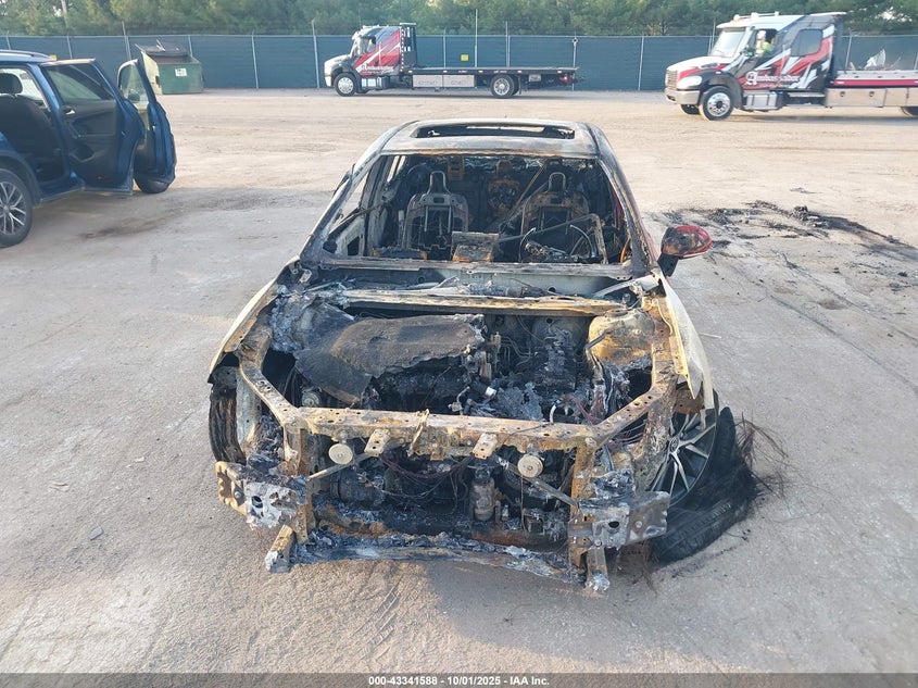 2021 TOYOTA CAMRY SE - 4T1G11AK5MU428643