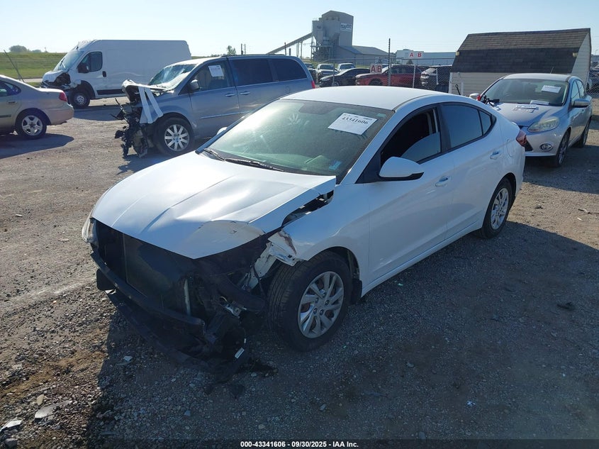 2019 HYUNDAI ELANTRA SE - 5NPD74LFXKH449437